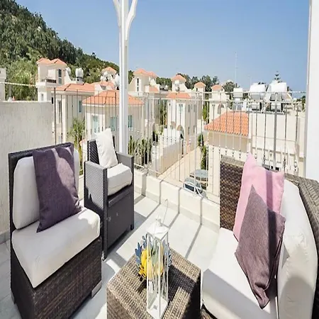 Oceanview Luxury 060