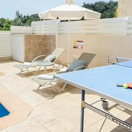 Oceanview Luxury 060 *