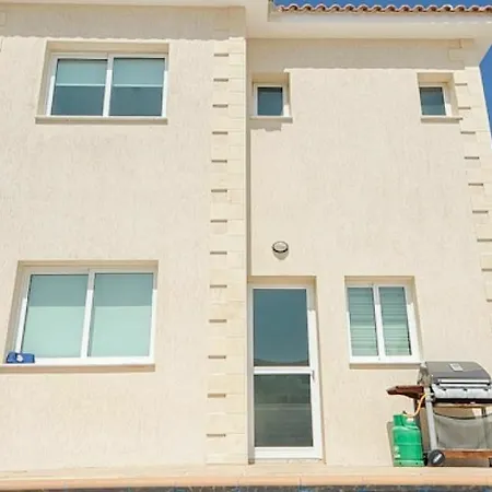 Oceanview Luxury 060 * Πρωταράς