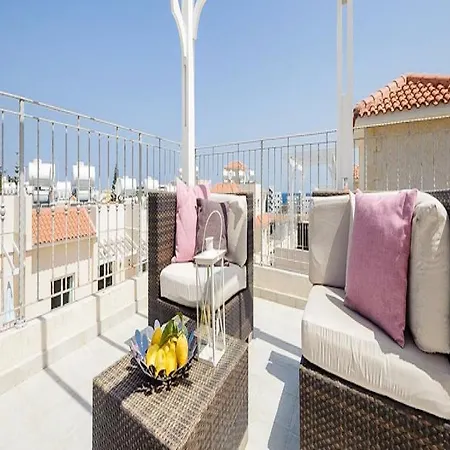 Oceanview Luxury 060 *